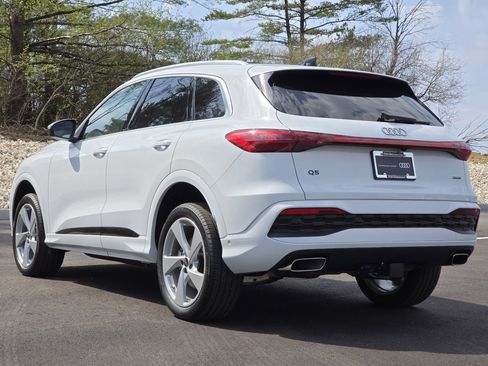 Certified 2025 Audi Q5 Premium Plus w/ Premium Plus AWD/4WD image 25