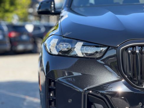 New 2026 BMW X5 sDrive40i w/ M Sport Package image 13