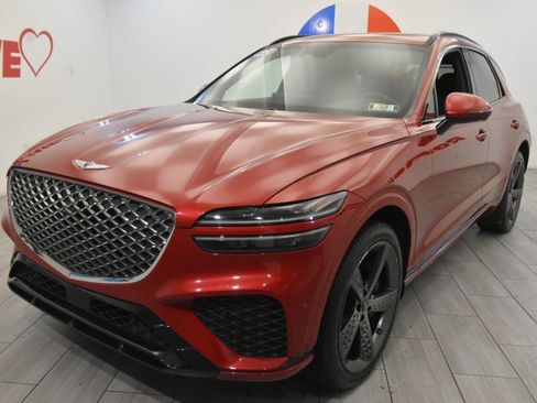 Used 2023 Genesis GV70 2.5T w/ Sport Prestige Package image 1