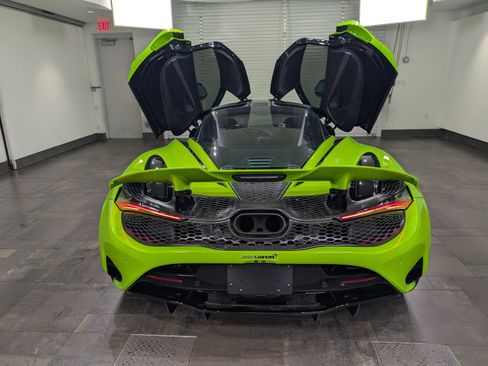 Used 2024 McLaren 750S image 23