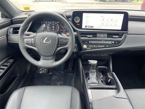 Used 2023 Lexus ES 350 w/ Premium Package image 12