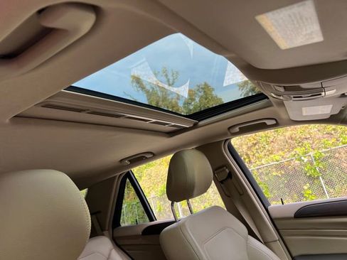 Used 2015 Mercedes-Benz ML 350 4MATIC image 36