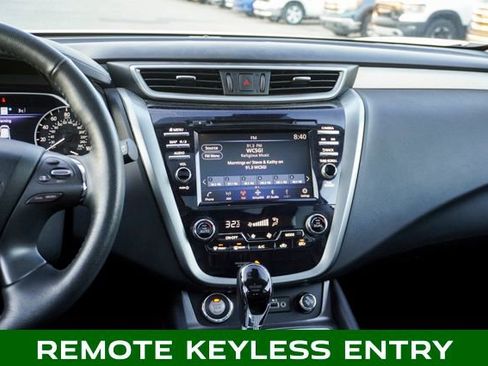 Used 2024 Nissan Murano SV image 10