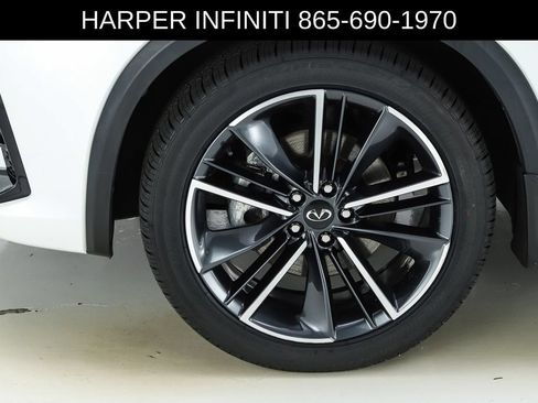 Used 2023 INFINITI QX50 Sport AWD/4WD image 5
