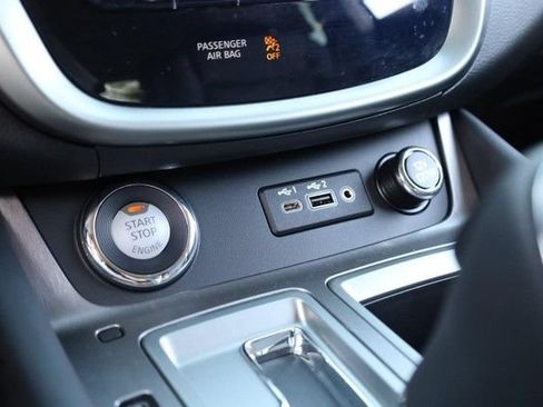 Certified 2024 Nissan Murano SV FWD image 14
