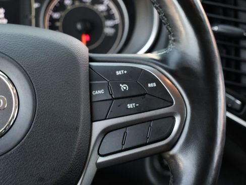 Used 2021 Jeep Cherokee Latitude Lux image 22