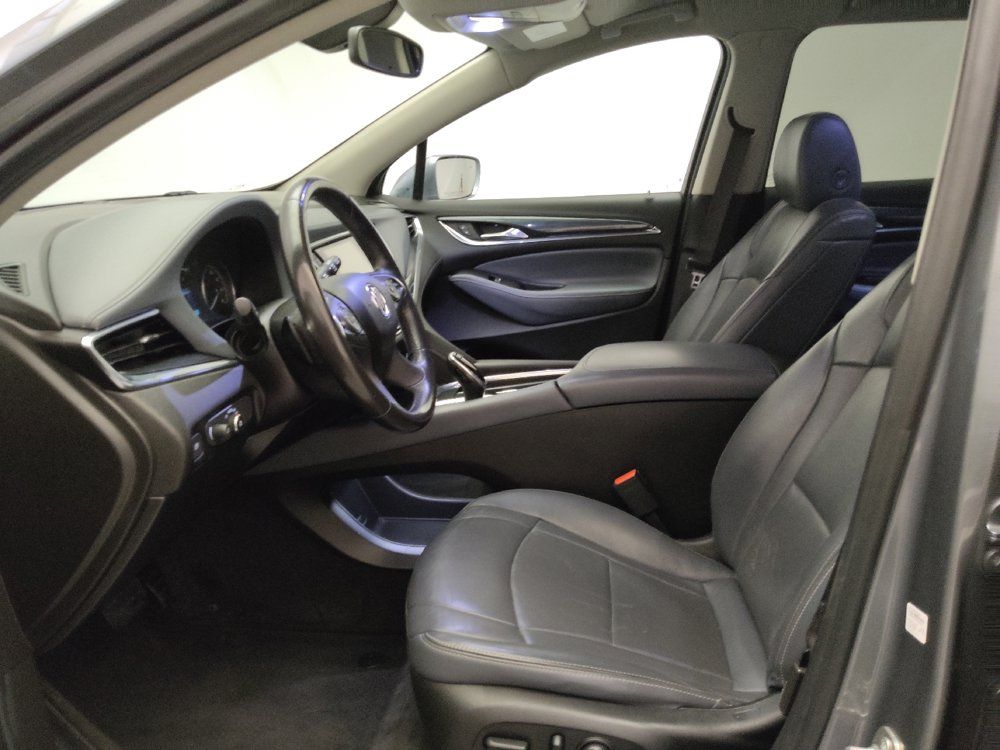 Used 2019 Buick Enclave Essence FWD image 17