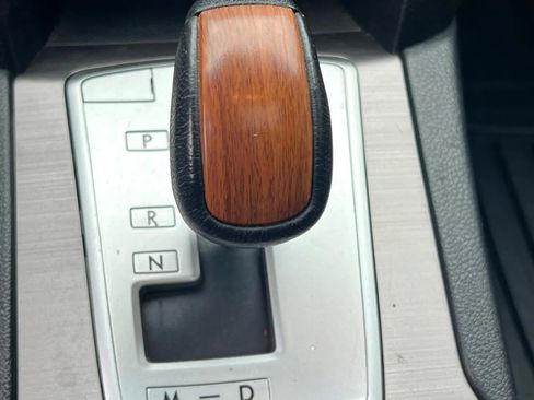 Used 2014 Subaru Outback 2.5i Limited w/ Moonroof Package image 23