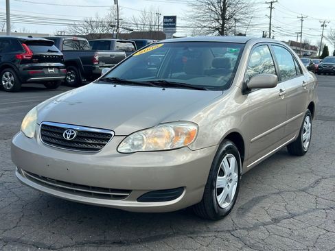 Used 2005 Toyota Corolla image 1
