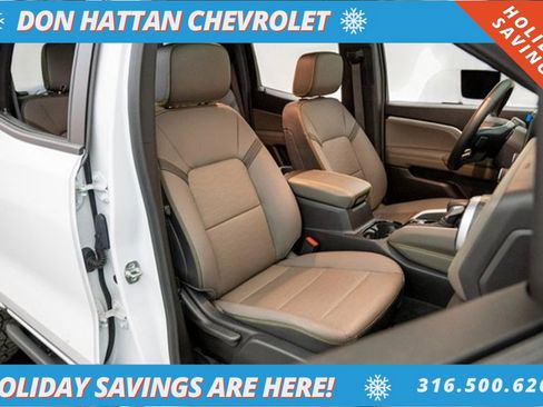 Used 2024 Chevrolet Colorado ZR2 w/ ZR2 Convenience Package III image 31