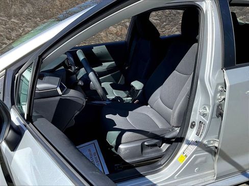 Used 2022 Toyota Corolla LE image 23