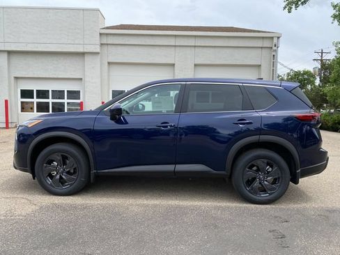 New 2026 Nissan Rogue SV w/ Cold Weather Package AWD/4WD image 2