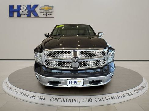Used 2017 RAM 1500 Laramie w/ Convenience Group AWD/4WD image 2