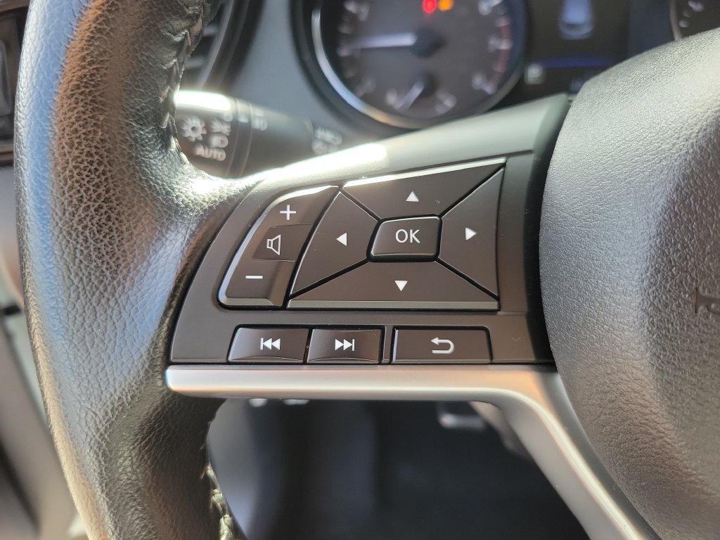 Certified 2022 Nissan Rogue Sport SV w/ Technology Package AWD/4WD image 20