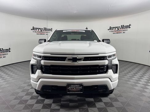 Used 2022 Chevrolet Silverado 1500 RST w/ Z71 Off-Road Package AWD/4WD image 4