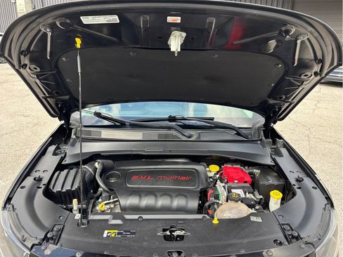 Used 2020 Jeep Compass Latitude w/ Popular Equipment Group FWD image 40