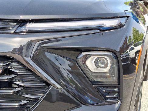 Used 2024 Chevrolet TrailBlazer RS AWD/4WD image 10