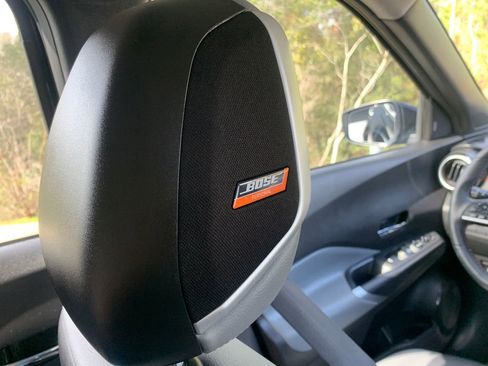 Used 2024 Nissan Kicks SR w/ SR Premium Package image 18