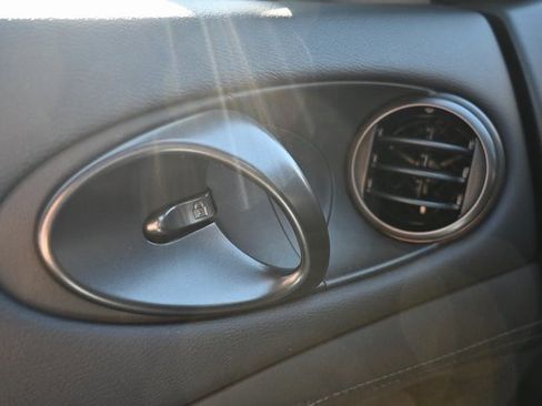 Used 2024 Nissan Z Performance w/ Floor Mat Package image 38