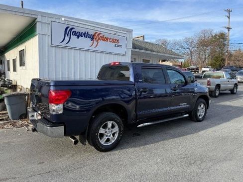 Used 2008 Toyota Tundra 4x4 CrewMax image 3