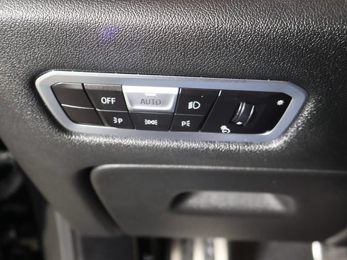 Used 2023 BMW X6 M50i w/ Executive Package AWD/4WD image 38
