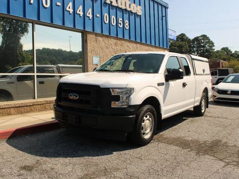 Used 2017 Ford F150 XL w/ Equipment Group 101A Mid RWD image 3