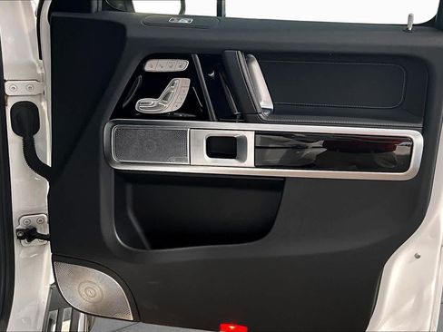 Used 2025 Mercedes-Benz G 550 image 23