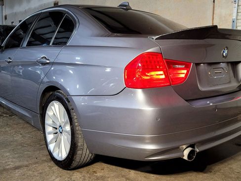 Used 2011 BMW 335i xDrive Sedan image 6