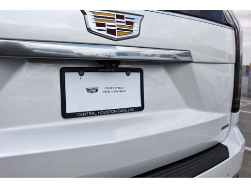 Certified 2025 Cadillac Escalade ESV Luxury image 30