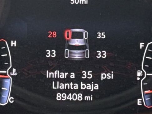 Used 2022 Jeep Compass Latitude image 15