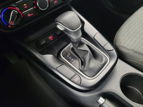 Used 2021 Kia Soul S FWD image 26