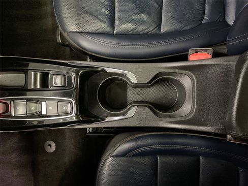 Used 2022 Chevrolet Bolt EUV Premier w/ Sun & Sound Package image 26