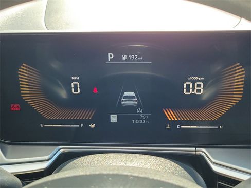 Used 2025 Kia Sorento LX image 28