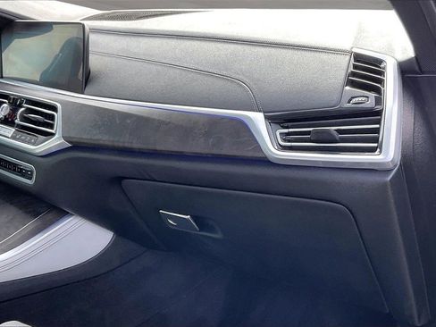 Used 2023 BMW X5 xDrive40i w/ Premium Package image 26