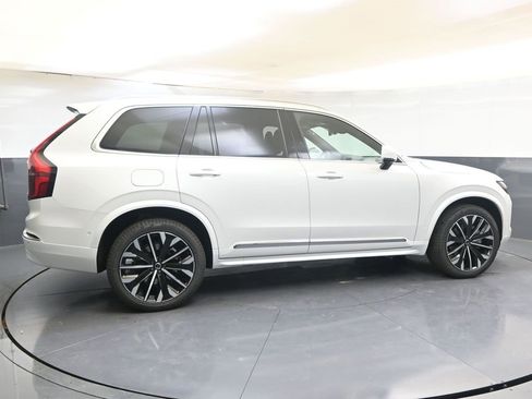 New 2026 Volvo XC90 B6 Plus w/ Protection Package Premier image 6