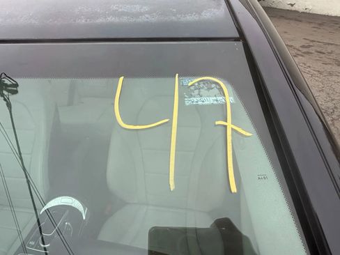 Used 2016 Mercedes-Benz C 300 4MATIC Sedan image 30