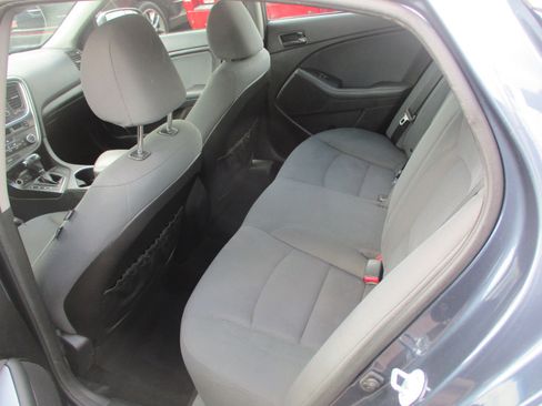 Used 2015 Kia Optima LX w/ LX Convenience Package image 9
