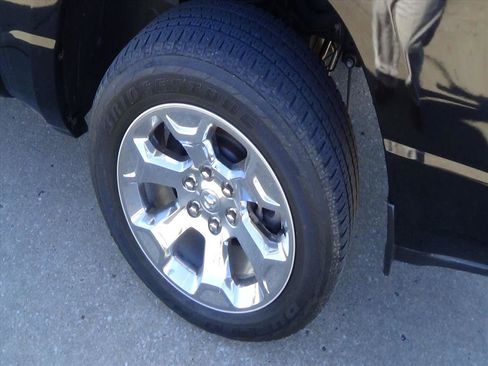 Certified 2022 RAM 1500 Big Horn image 9