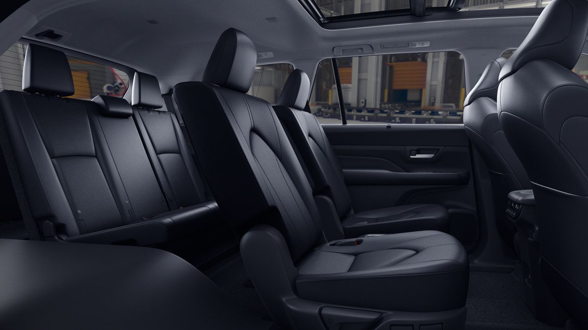 New 2026 Toyota Grand Highlander AWD Hybrid image 21