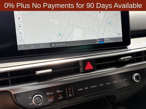 New 2025 Kia Sorento S image 10