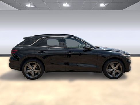 Used 2023 Genesis GV70 2.5T w/ Sport Prestige Package AWD/4WD image 8