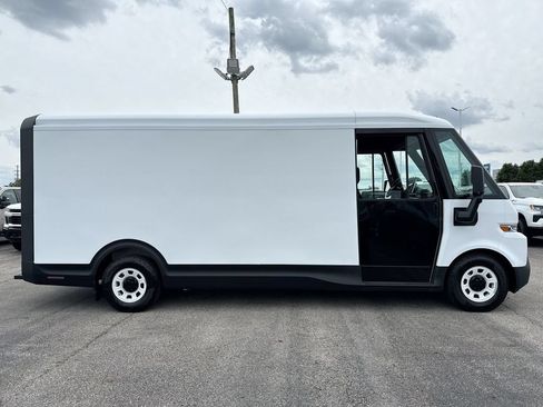 Used 2024 Chevrolet Brightdrop 600 w/ Battery Pack, Max Range AWD/4WD image 6