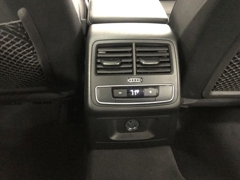 Used 2023 Audi A4 2.0T Premium w/ Convenience Package image 16