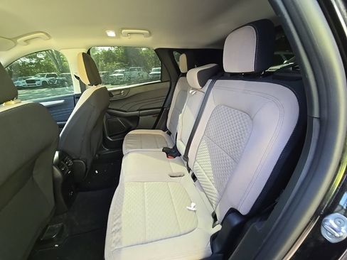 Used 2022 Ford Escape SE w/ Convenience Package FWD image 15
