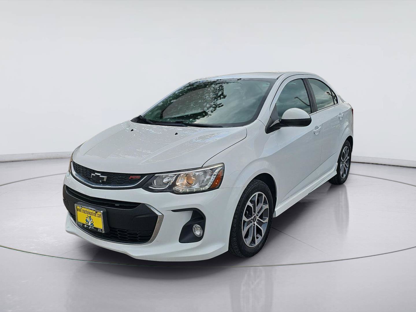 Used 2020 Chevrolet Sonic LT w/ RS Package FWD image 1