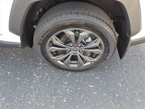 Used 2023 Toyota RAV4 Limited image 8