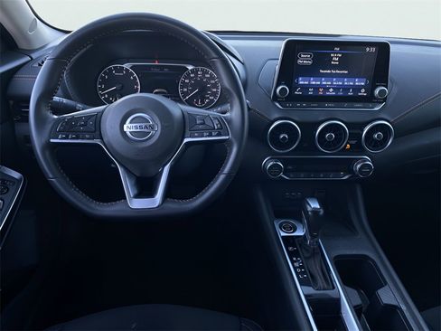 Used 2023 Nissan Sentra SR w/ Midnight Edition Package image 17