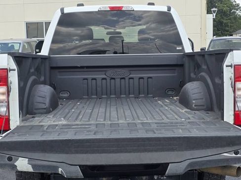 Used 2022 Ford F250 XL w/ Power Equipment Group AWD/4WD image 27