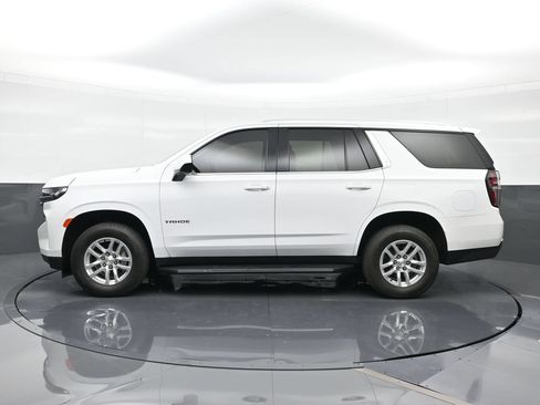 Used 2021 Chevrolet Tahoe LS RWD image 3