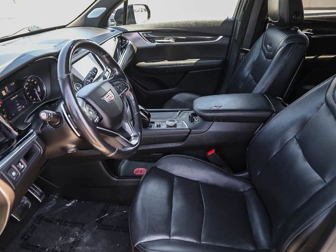 Used 2020 Cadillac XT6 Sport AWD/4WD image 17